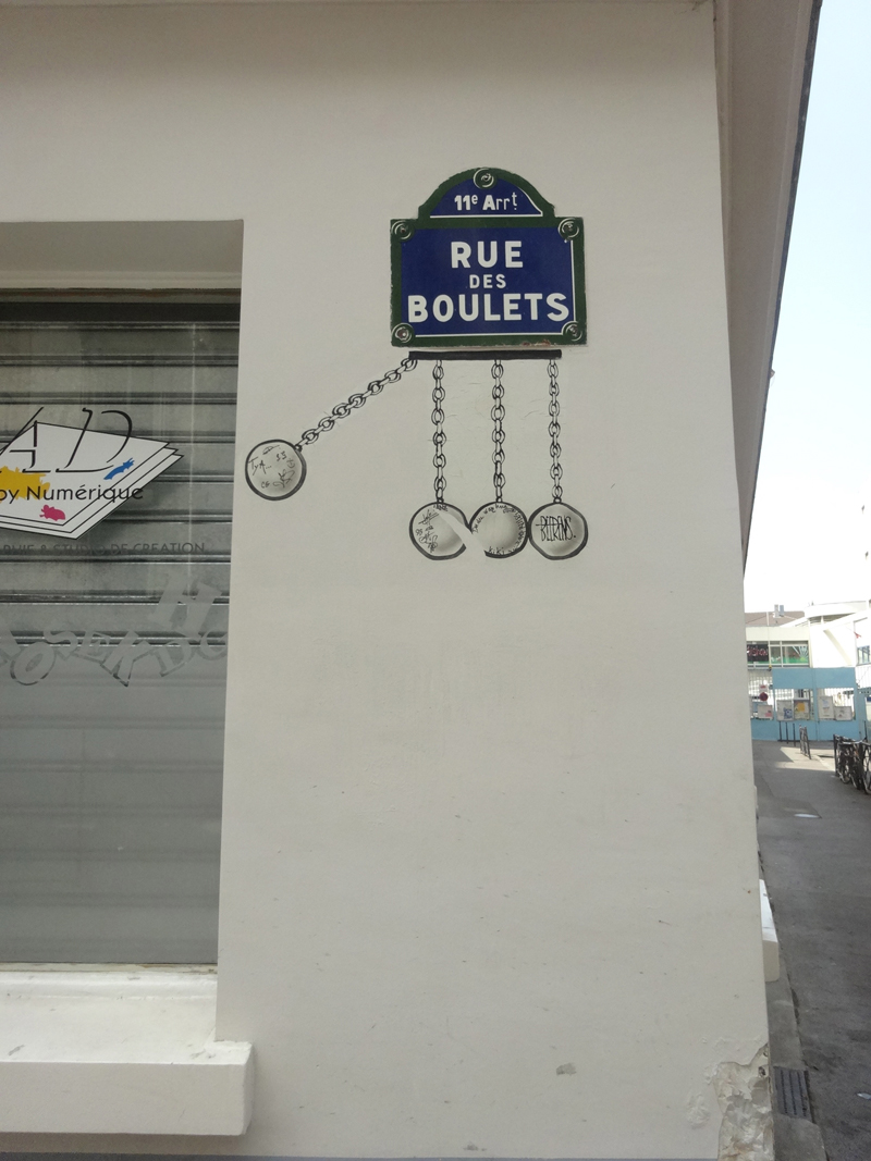 Insipration graphique dans la rue des Boulets à Paris prise le 04-07-2015